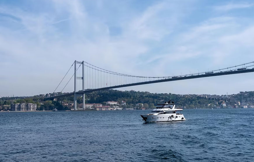 Bosphorus-cruise